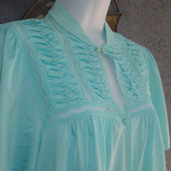 Vanity Fair robe, 38" bust, Short sleeve, Teal, Knee length, Button front, VTG - Picture 9 of 10